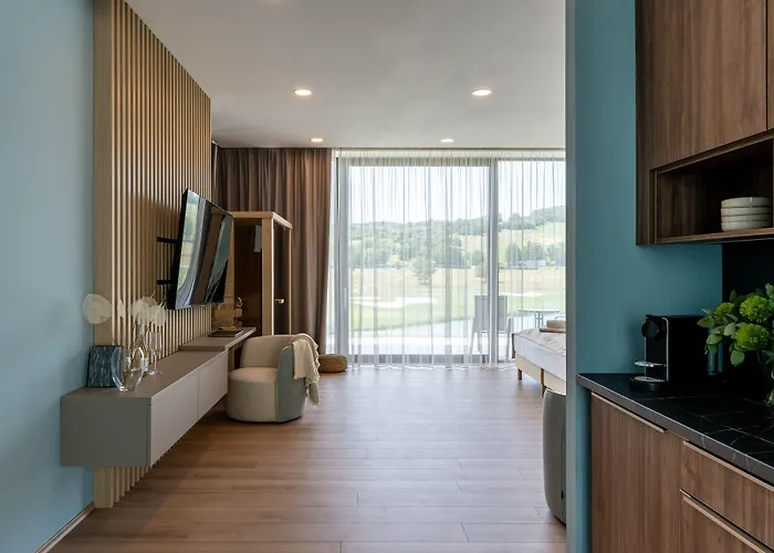 ホテル Zala Springs Health & Golf Zalacsány